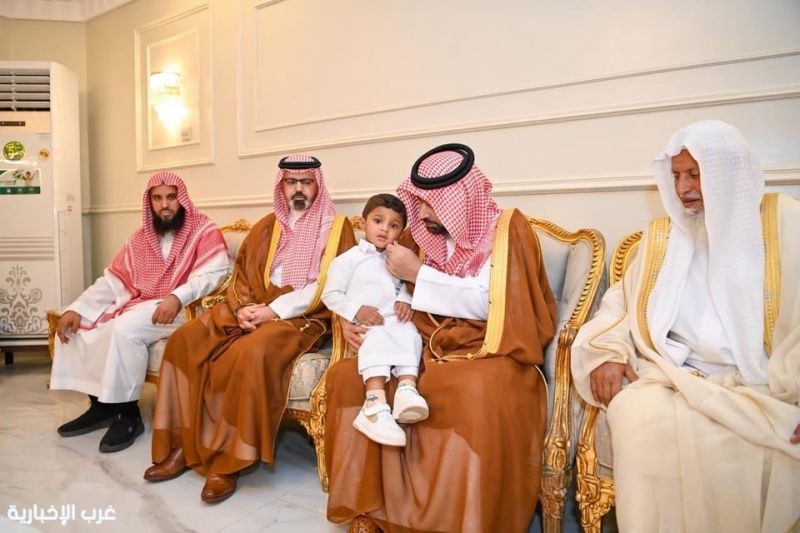 أمير جازان ونائبه يقدمان التعازي لأحمد النجمي في وفاة ثلاثة من أبنائه