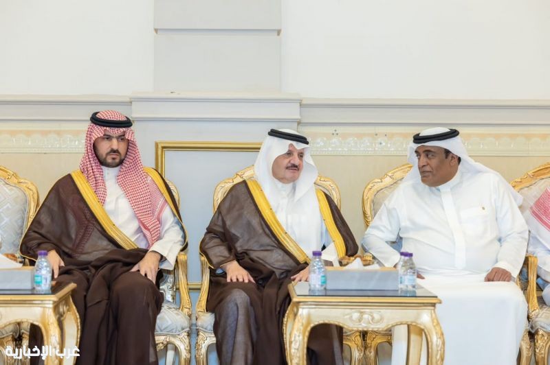 سمو أمير المنطقة الشرقية وسمو نائبه يعزيان في وفاة الشيخ محمد بن سعد الفراج سمو أمير المنطقة الشرقية وسمو نائبه يعزيان في وفاة الشيخ محمد بن سعد الفراج