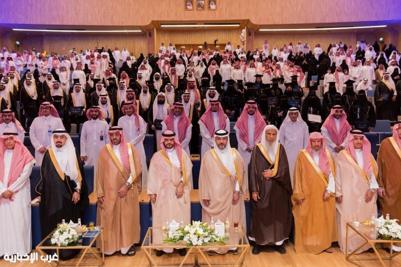 برعاية وزير العدل.. معهد الإدارة يحتفي بتخريج 146 متخصصًا في العلوم القانونية