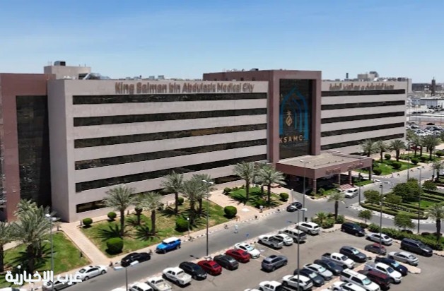 مدينة الملك سلمان الطبية تنهي شللًا رباعيًا لمريض سبعيني بعملية دقيقة استمرت 5 ساعات مدينة الملك سلمان الطبية تنهي شللًا رباعيًا لمريض سبعيني بعملية دقيقة استمرت 5 ساعات