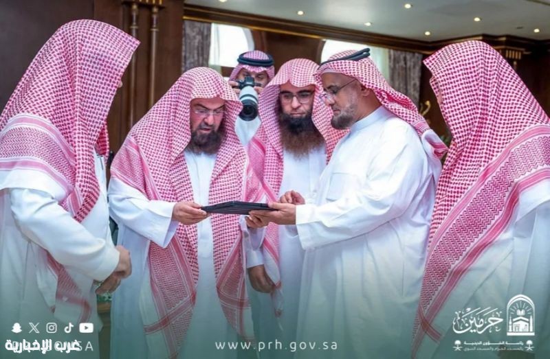 السديس يدشّن الخطة التشغيلية لموسم العمرة والزيارة 1448هـ بالمسجد النبوي السديس يدشّن الخطة التشغيلية لموسم العمرة والزيارة 1448هـ بالمسجد النبوي