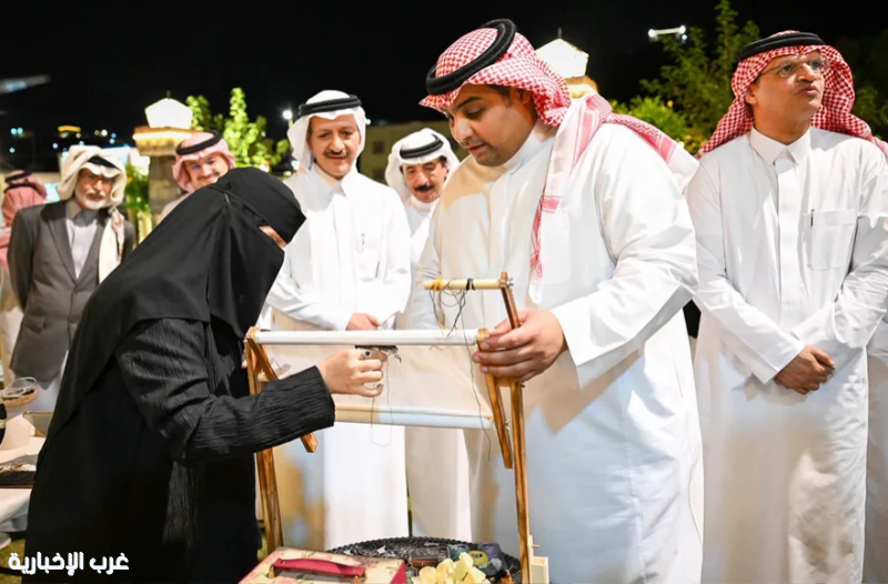 نائب وزير السياحة يتفقد استعدادات ملتقى "عرش الحرف" بالباحة
