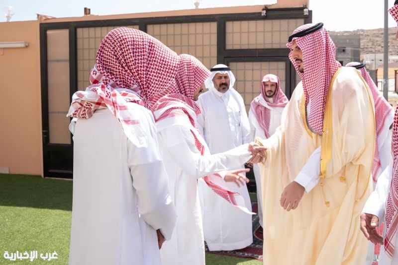 محافظ الطائف يقدم واجب العزاء لأسرة قاري محافظ الطائف يقدم واجب العزاء لأسرة قاري