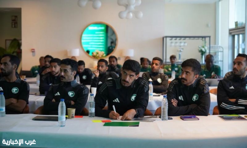 حكام دوري روشن يختتمون معسكر فيتوريا استعدادًا للموسم الجديد