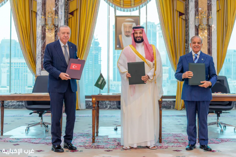 7 إيضاحات باكستانية تُحدد أهداف ومبادئ "اتفاقية مكة للدفاع المشترك" 7 إيضاحات باكستانية تُحدد أهداف ومبادئ "اتفاقية مكة للدفاع المشترك"