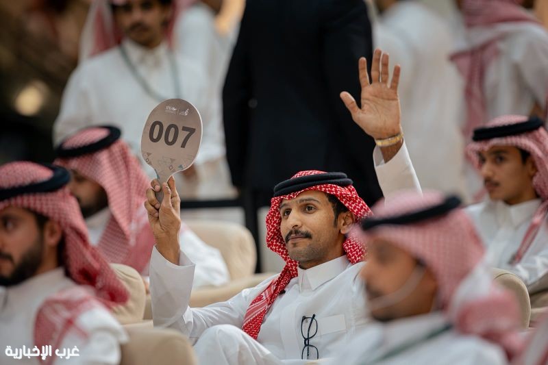 بيع 3 صقور في الليلة الثالثة لمنصة المزاد الدولي لمزارع إنتاج الصقور 2026