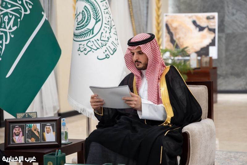 الأمير فواز بن سلطان يستقبل رئيس غرفة الطائف