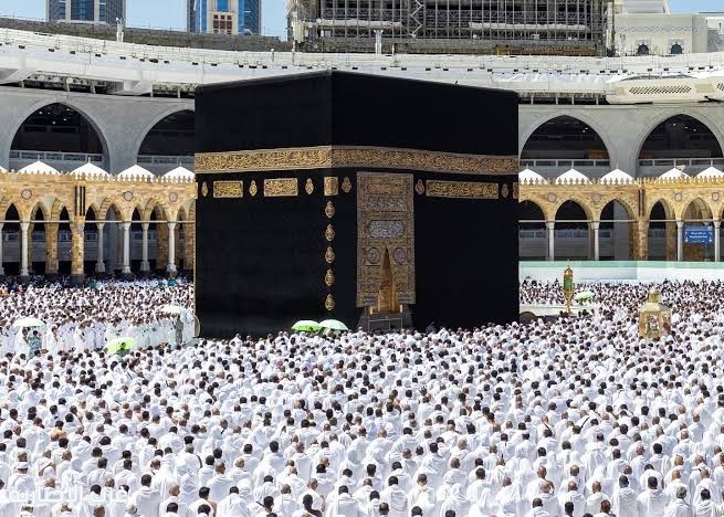 في اليوم العالمي للتصوير.. مكة المكرمة ذاكرة بصرية تختزن قدسية المكان وجمال التفاصيل في اليوم العالمي للتصوير.. مكة المكرمة ذاكرة بصرية تختزن قدسية المكان وجمال التفاصيل