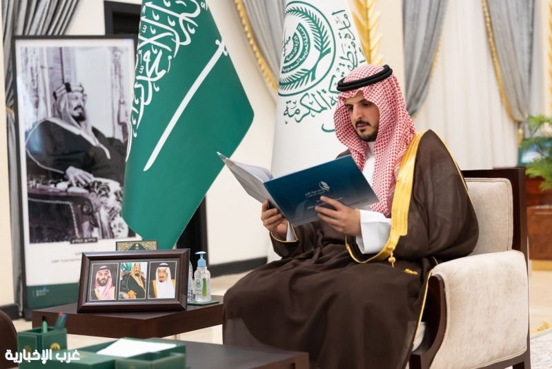 محافظ الطائف يستقبل رئيس وأعضاء جمعية البر الخيرية محافظ الطائف يستقبل رئيس وأعضاء جمعية البر الخيرية