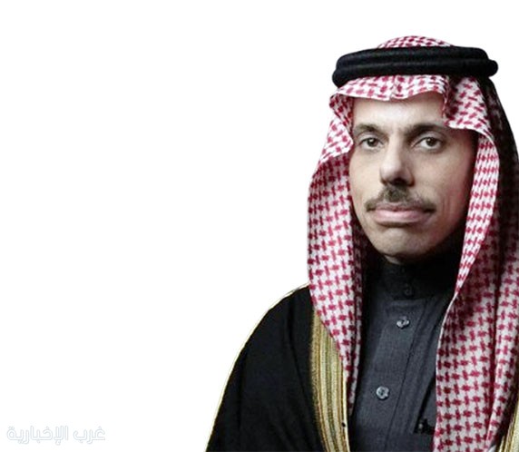 وزير الخارجية يبحث مع نظيريه القطري والتركي خفض التوترات