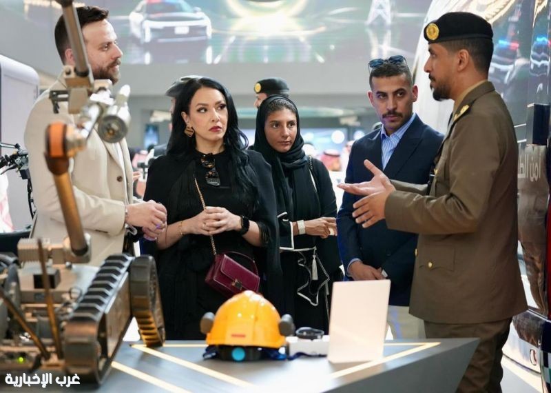 "الدفاع المدني" يشارك ضمن جناح وزارة الداخلية في مؤتمر ومعرض "ليب 2026"