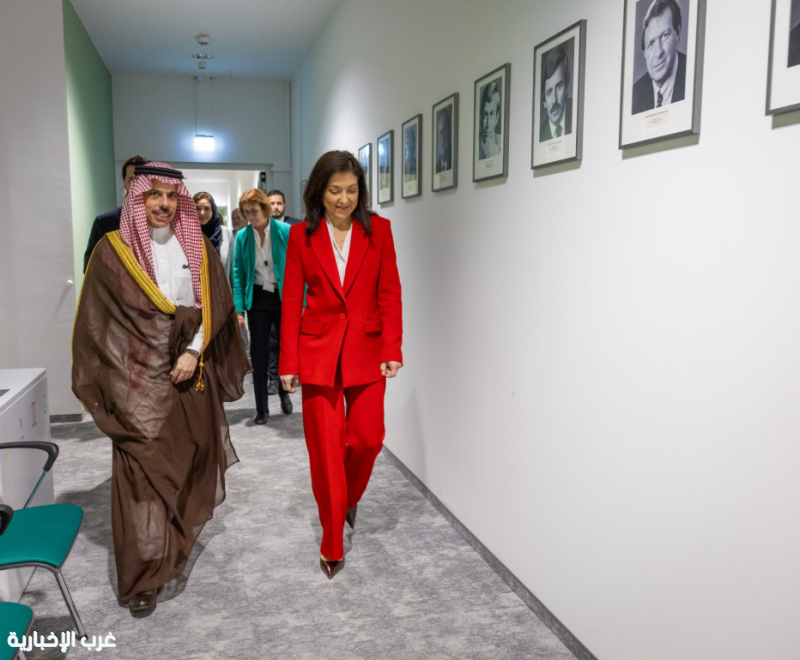 برلين | سمو وزير الخارجية يلتقي وزيرة الشؤون الاقتصادية والطاقة الألمانية