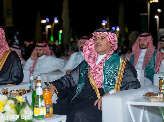 محافظ طبرجل يشارك الأهالي الاحتفال باليوم الوطني الـ96