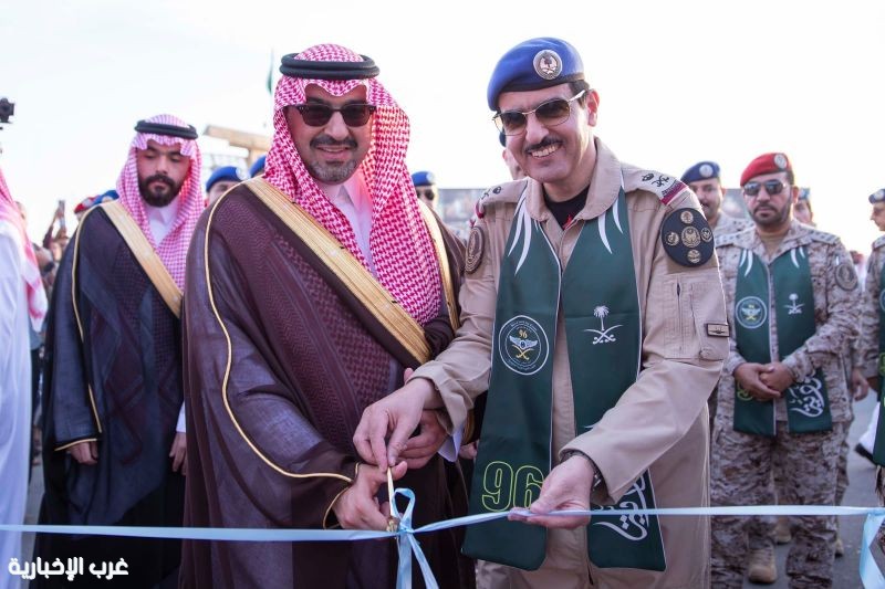 نائب أمير تبوك يشارك باحتفال قاعدة الملك فيصل الجوية باليوم الوطني السعودي.