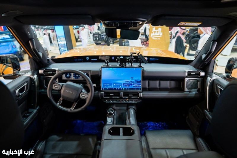 سيارة دفع رباعي جديدة تظهر لأول مرة في المملكة بمعرض الصقور والصيد.. والجمهور يشارك في اختيار اسمها