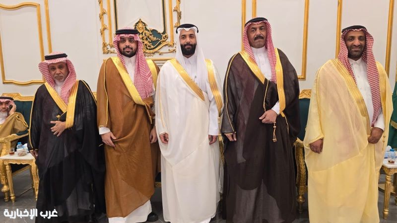 بإيقاع «القزوعي» وحضورٍ نخبوي.. عبدالله القحطاني يزفّ فرحته إلى كريمة العميد العمري