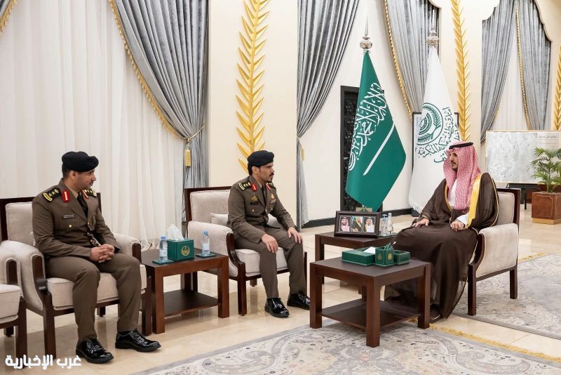 محافظ الطائف يستقبل  مدير مكافحة المخدرات و مديرالدفاع المدني