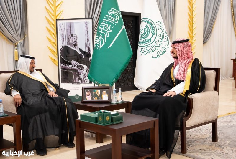 محافظ الطائف يطّلع على أعمال جمعية امتداد للتراث والثقافة محافظ الطائف يطّلع على أعمال جمعية امتداد للتراث والثقافة