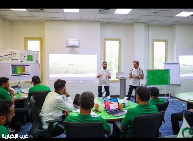 اختتام دورة المدربين المحترفين للرخصة الآسيوية PRO .. وفتح باب التسجيل في دورة حراسة المرمى اختتام دورة المدربين المحترفين للرخصة الآسيوية PRO .. وفتح باب التسجيل في دورة حراسة المرمى