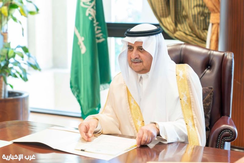 أمير منطقة تبوك يرأس اجتماع لجنة الدفاع المدني الرئيسية بالمنطقة أمير منطقة تبوك يرأس اجتماع لجنة الدفاع المدني الرئيسية بالمنطقة