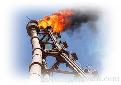 النفط يرتفع بفعل شائعات عن انفجار بخط أنابيب سعودي