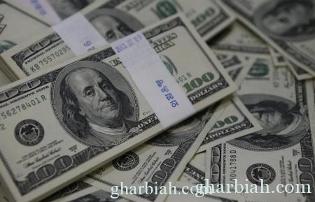 تراجع الدولار عن أعلى مستوياته في نحو 9 أعوام