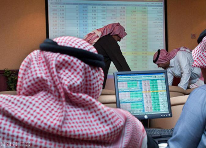 المؤشر السعودي يرتفع وأسهم مصر تهبط