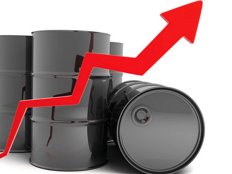 النفط يحقق أطول سلسلة مكاسب منذ أبريل