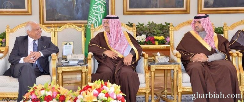  رئيس الوزراء المصري يصل الرياض  ويجتمع مع ولي العهد 