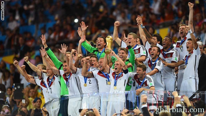 ألمانيا تعلق النجمة الرابعة كبطلة العالم 2014
