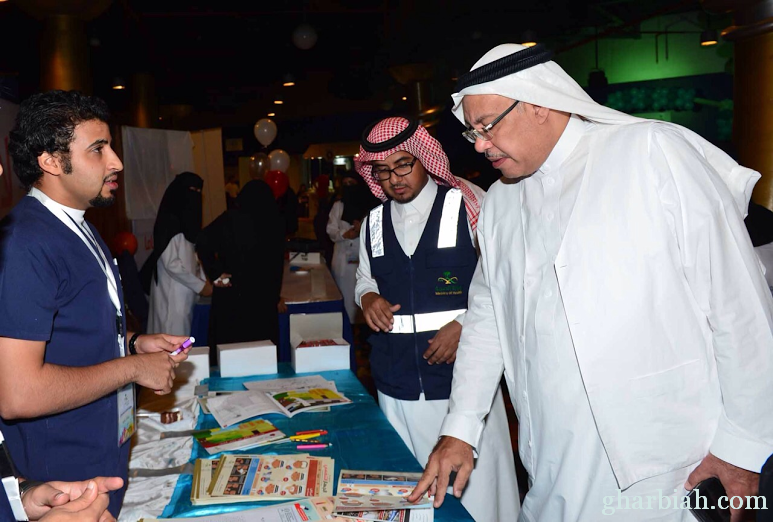 صحة جدة تكثف جهودها التوعوية ضد كورونا  بمليون مطبوعة , والفرق الصحية تجوب الأحياء والمدارس .