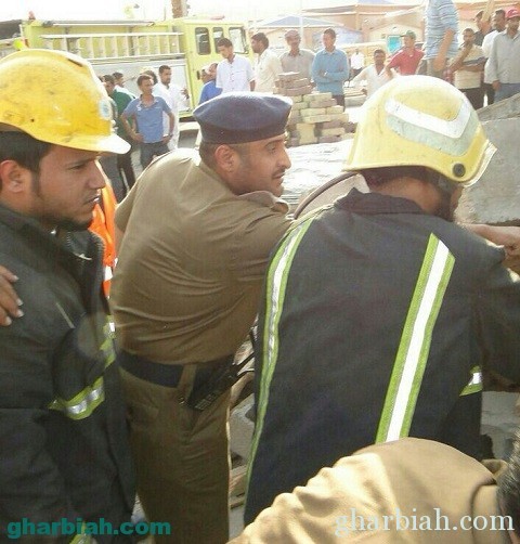 انهيار سقف خرساني ينهي حياة إثنان بمنتزه على طريق مكة جدة