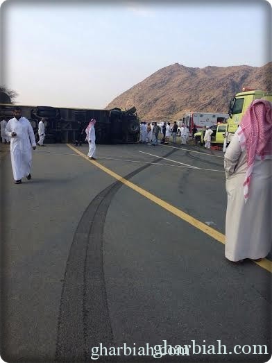 " صحة الباحة " مستشفى المخواة استقبل 26 طالبه أصيبوا في حادث مروري 