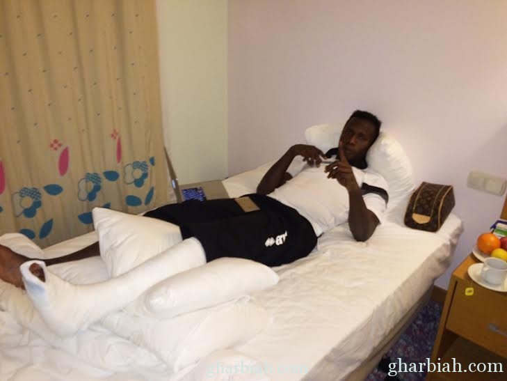 تعرض لاعب وسط هجر الغيني "نابي سوما" إلى إصابة بليغة جراء انزلاقه