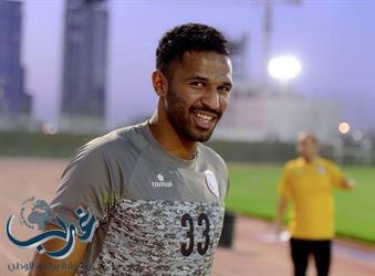 الشباب: الأهلي دفع العويس للتمرد ولم يعد يهمنا أمره