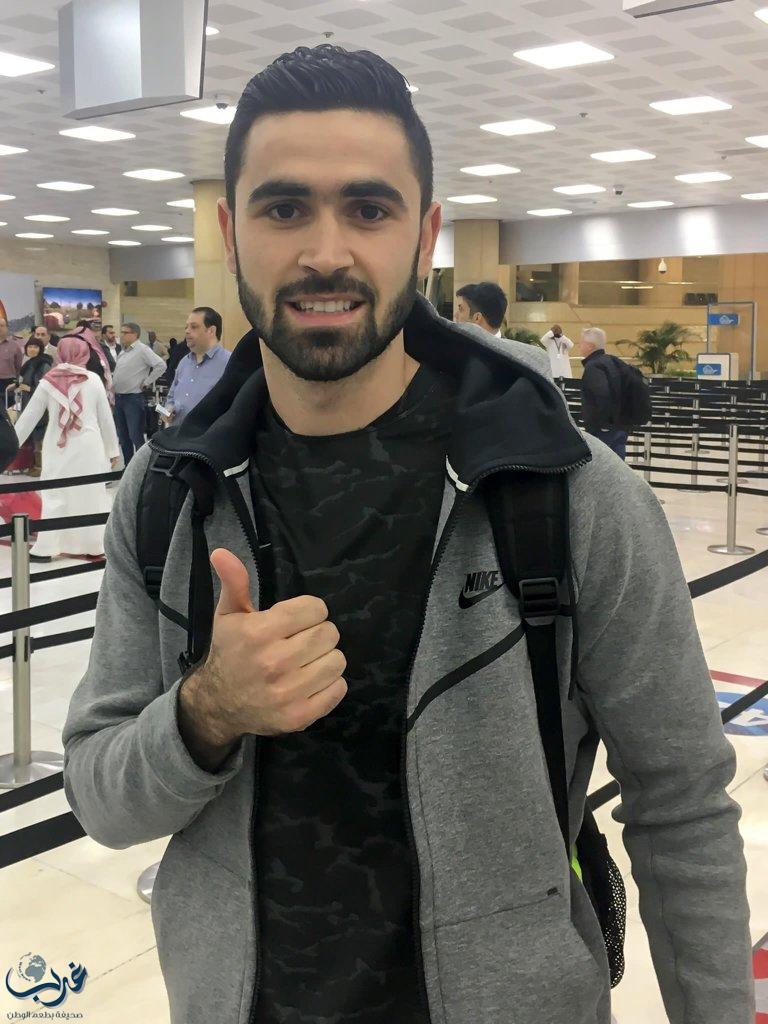 خربين في الرياض ويعد جمهور الهلال بالبطولات