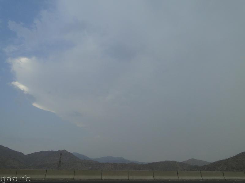 الأرصاد :أمطار رعدية متوسطة على الرياض ومناطق المملكة
