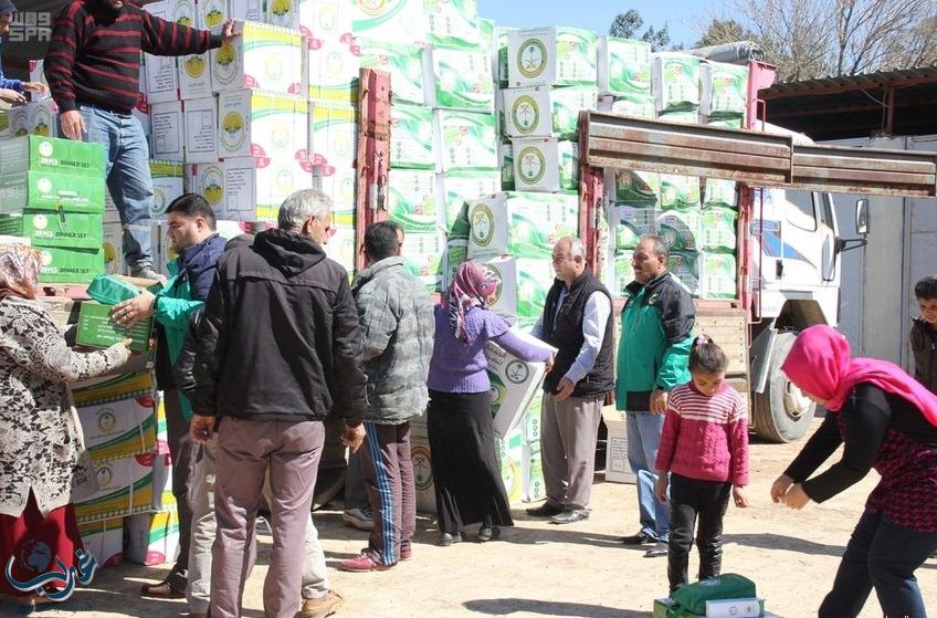 الحملة الوطنية توزع المساعدات على اللاجئين السوريين في تركيا