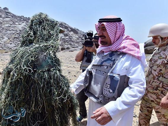 الامير جلوى يظهر في الخطوط الأمامية للجبهة بالحـدود