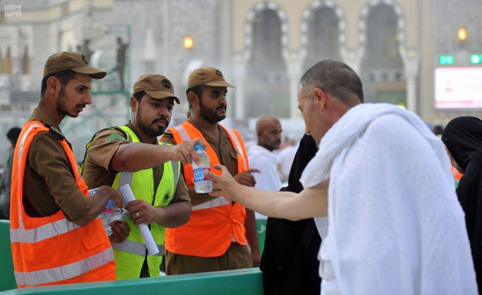 رجال الأمن : كل المشاق تهون في سبيل خدمة ضيوف الرحمن