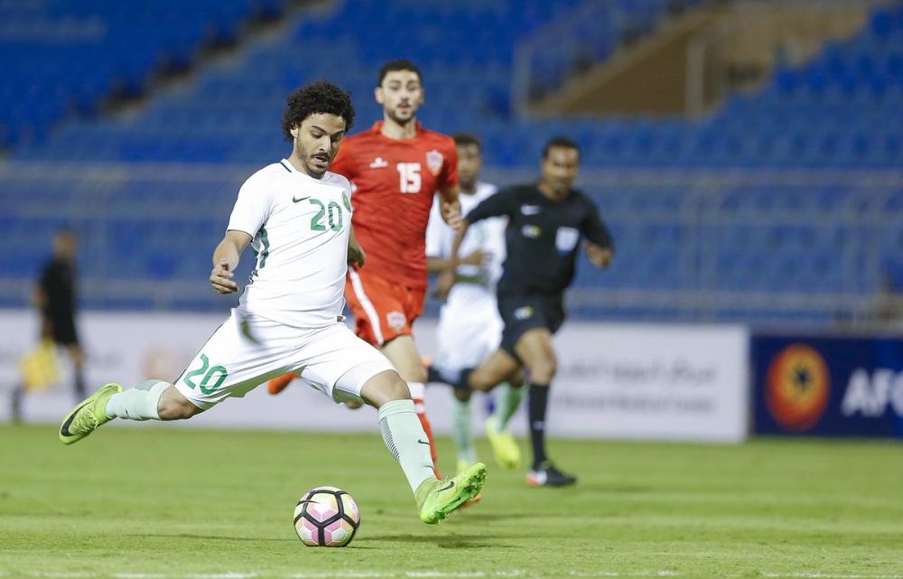 أخضر الأولمبي يتغلب على المنتخب البحريني بثلاثية