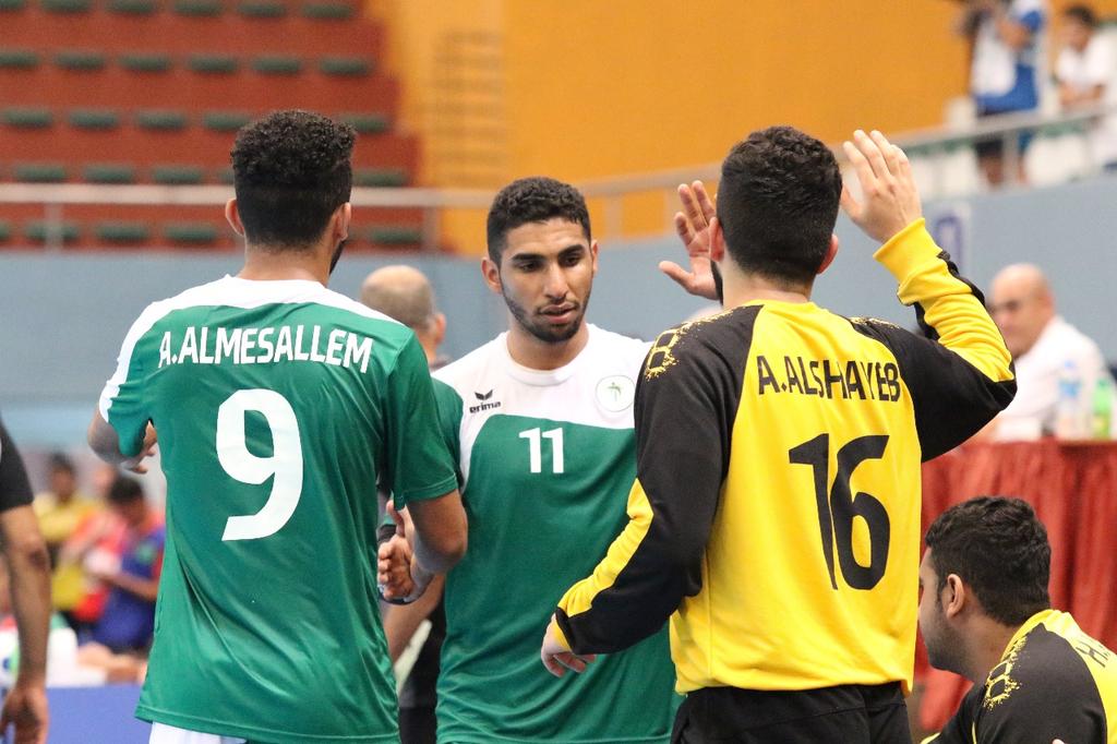 شباب الأخضر لكرة القدم يتغلبون على المغرب