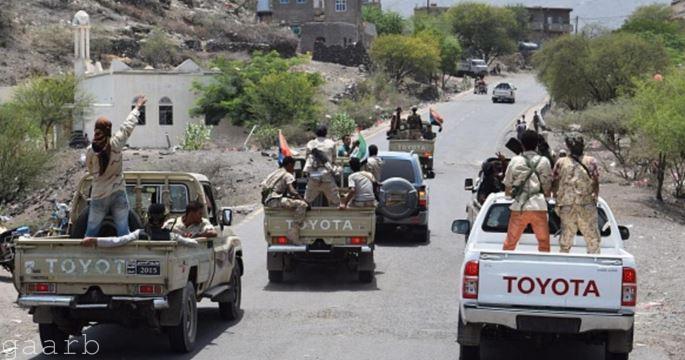 المليشيات الحوثية :تصيب أربعة صحفيين وتقتل مصوراً في تعز