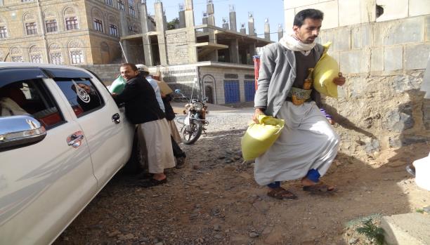 الحوثيون يفرضون توجيهاتهم على منظمات الإغاثة الدولية