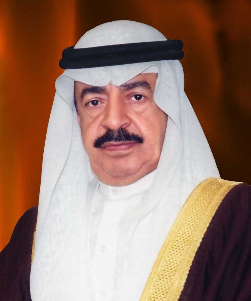 رئيس وزراء البحرين: خادم الحرمين قائد الأمة الإسلامية والعربية