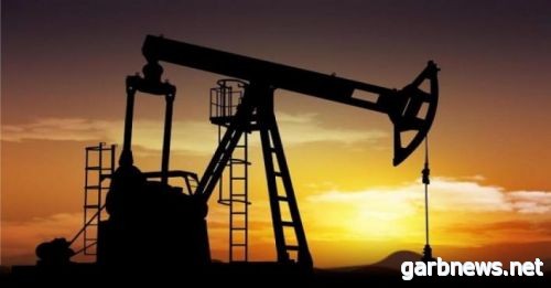 النفط يقفز 3% إلى 52.72 دولار للبرميل