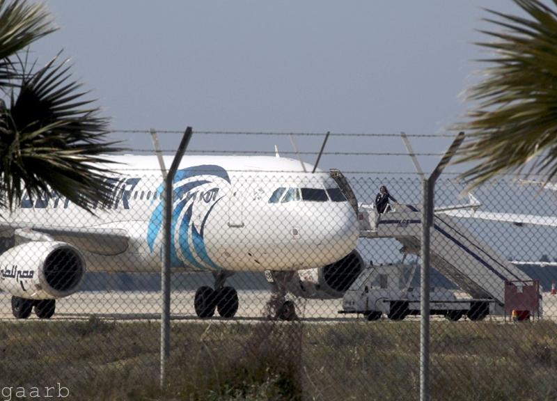 خاطف طائرة مصر للطيران مصري وله زوجة سابقة في قبرص