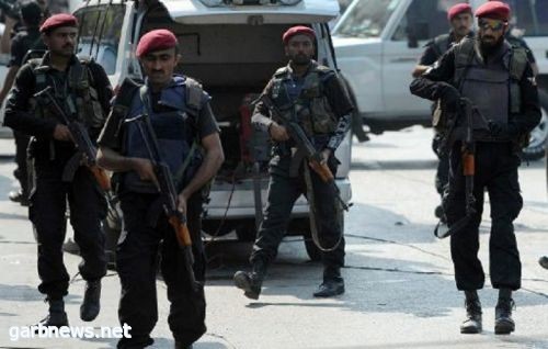 اعتقال العشرات ومصادرة أسلحة ومتفجرات بعمليات أمنية في باكستان