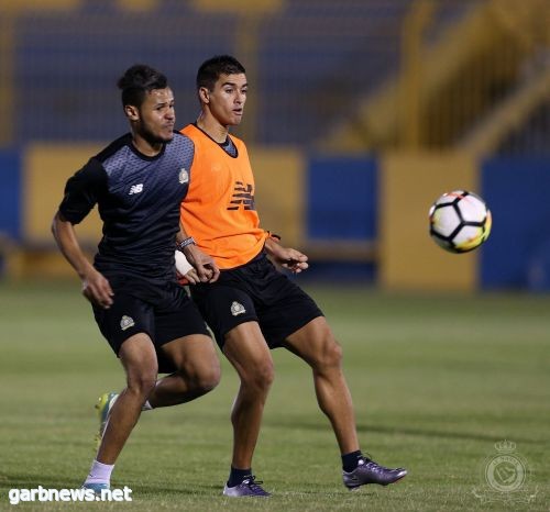 فتيني النصر يقترب من إرتداء شعار أحد