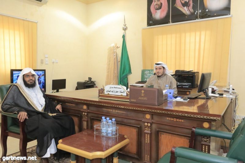 محافظ بارق يستقبل الدكتور علي عامر الشهري
